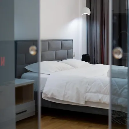 Cosy Urban Apartmán Tirana